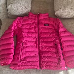 Patagonia Hot pink puffer girls quilted jacket